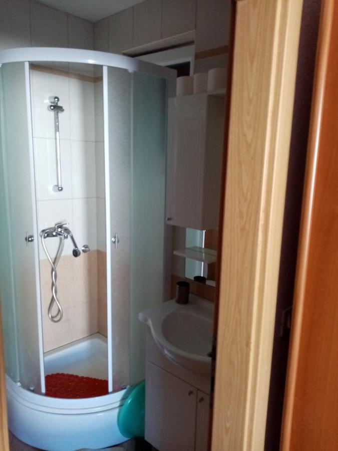 Apartments Iva Baška Voda Екстериор снимка