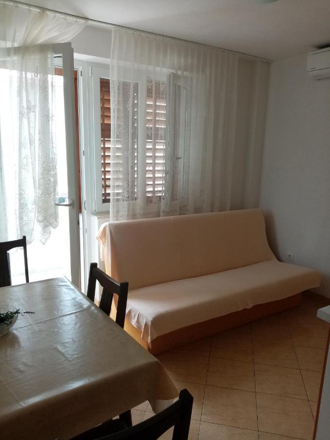 Apartments Iva Baška Voda Екстериор снимка